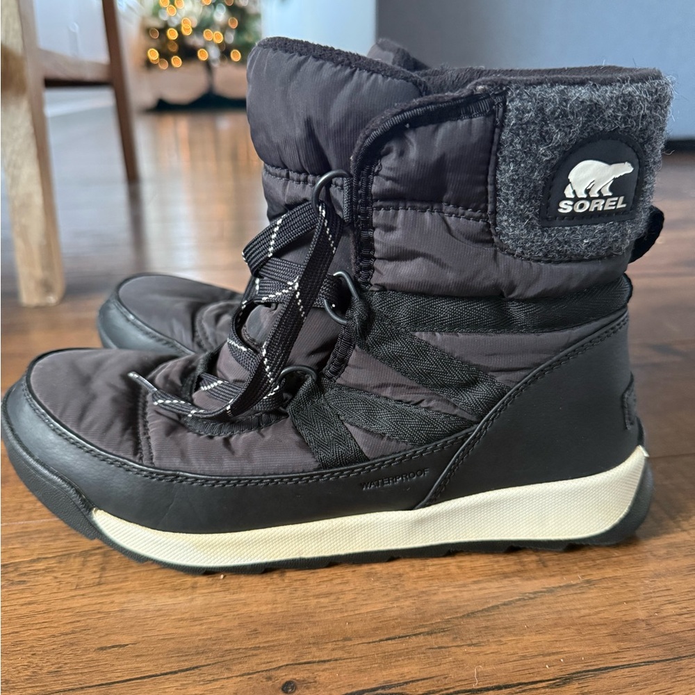 Womens Sorel boots size 7.5 - Picture 2 of 4